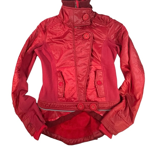 A267 Lululemon Pedal Power Jacket Burgundy Red Wine Sz 4 peplum fleece - Picture 3 of 15